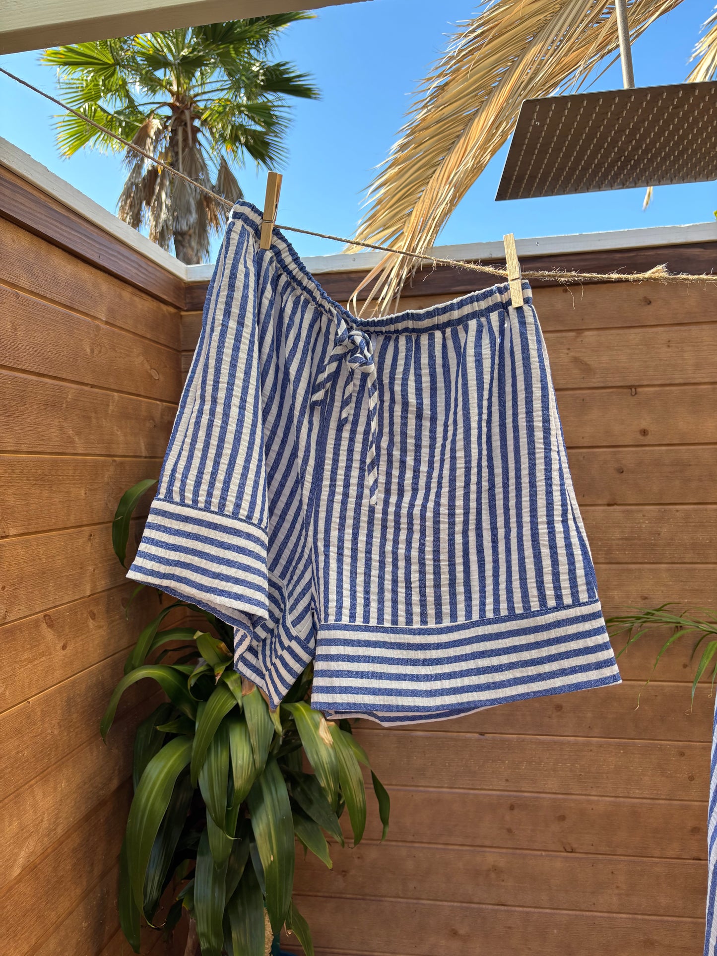 Coastal shorts