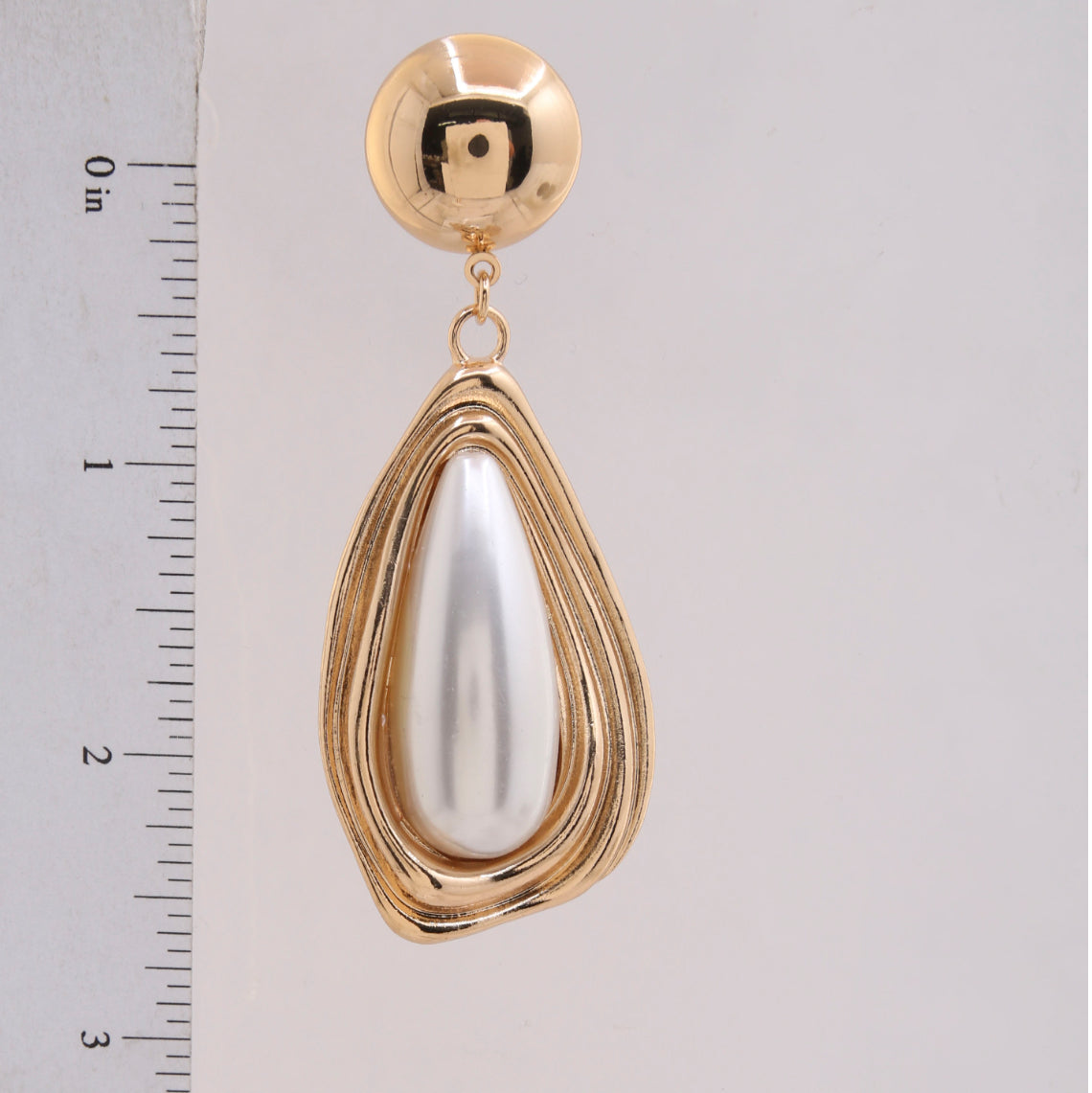 Teardrop Pearl Bead Earring
