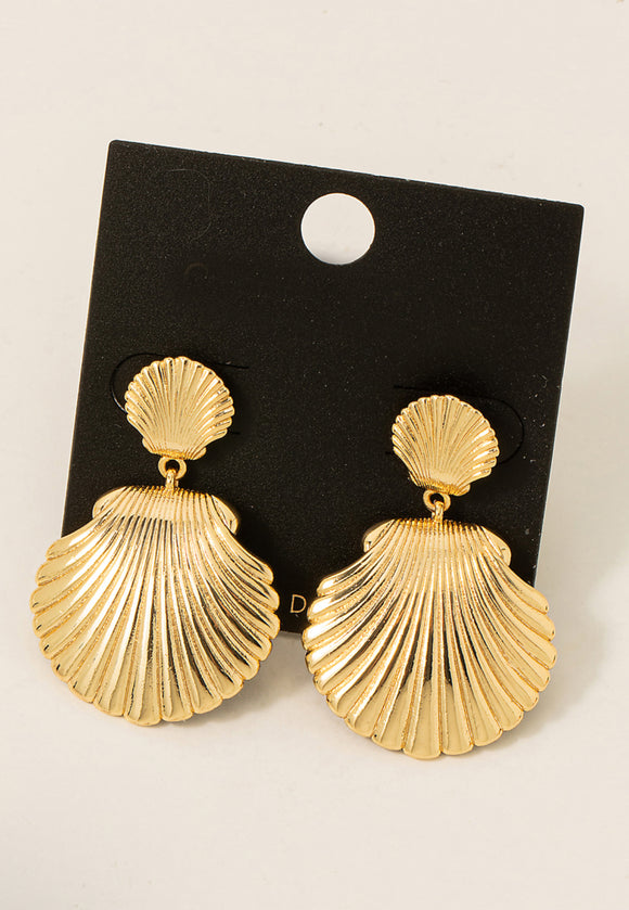 Seashell Dengle Earrings